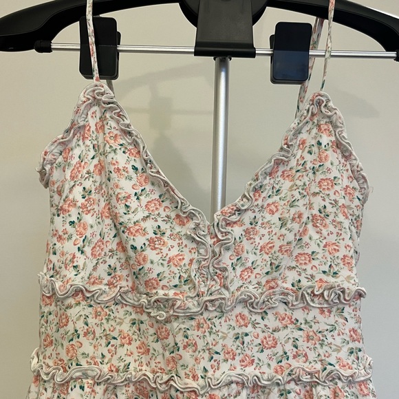 Altar'd State Serenity Short Strappy Ruffle Romper Pink Floral White - Picture 8 of 9